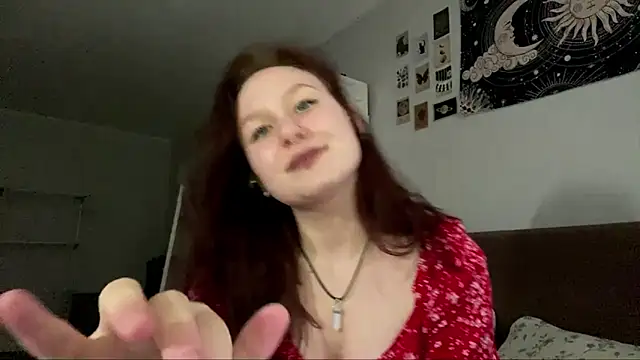 LoiseLovetto online show from June 9, 5:24 pm