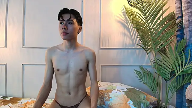Snapshot of Eman_Wave chatting on July 17, 6:46 pm Eman Wave online show from July 17, 6:46 pm