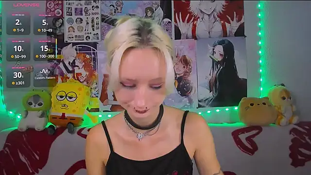 Katia Nabiee online show from July 15, 4:40 am