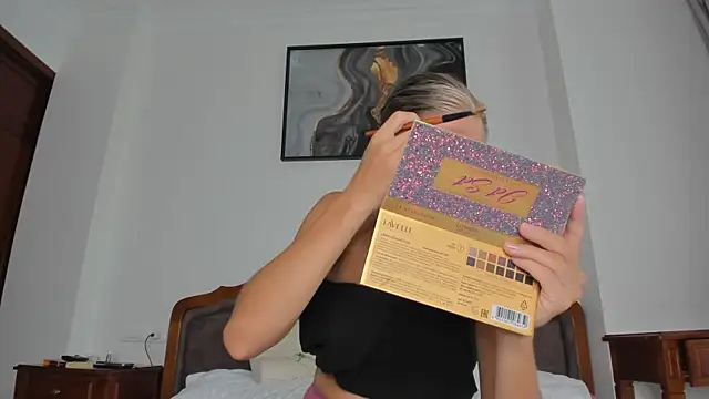 Snapshot of SofiClimbing chatting on September 27, 6:18 am SofiClimbing online show from September 27, 6:18 am