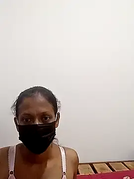 slfuncouple online show from June 6, 3:00 am