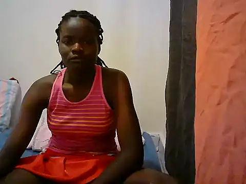BerryJulie online show from June 5, 7:25 am