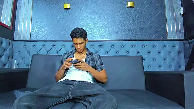 Snapshot of Yoel_Blessed chatting on July 20, 11:34 am Yoel Blessed online show from July 20, 11:34 am