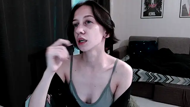secrettt poison online show from July 12, 4:20 pm