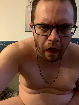 Snapshot of Bigdickdanko1995 chatting on June 3, 11:43 pm Bigdickdanko1995 online show from June 3, 11:43 pm