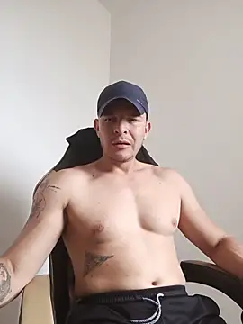 felipeboyx online show from June 7, 7:28 pm