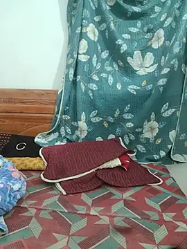 Yai baby online show from July 1, 3:23 pm