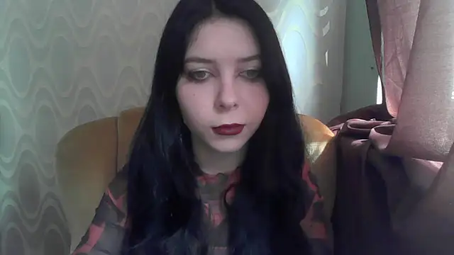 RileyTight online show from June 18, 8:25 am