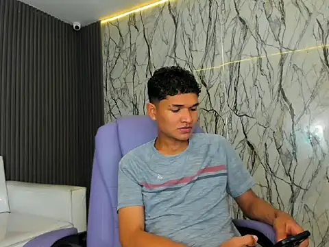 davexxx  online show from June 23, 12:41 am