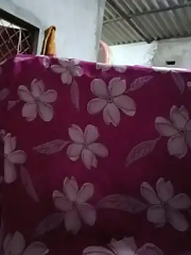 Snapshot of manishaverma chatting on June 11, 2:59 pm manishaverma online show from June 11, 2:59 pm