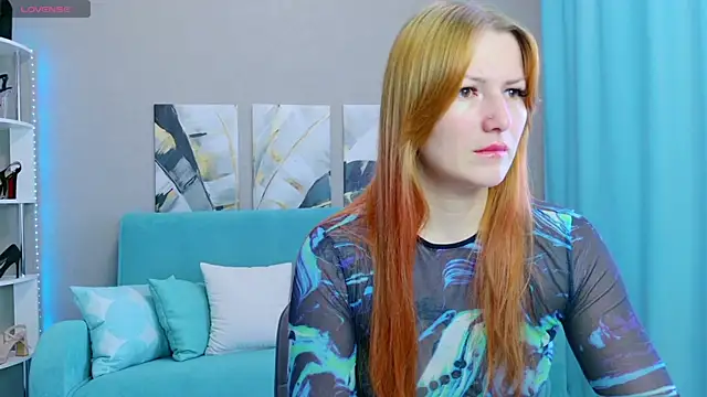 Redhead Vixen   online show from June 27, 1:32 am
