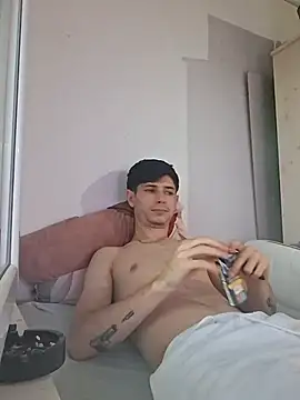 BigAlexxx1 online show from July 1, 3:34 pm