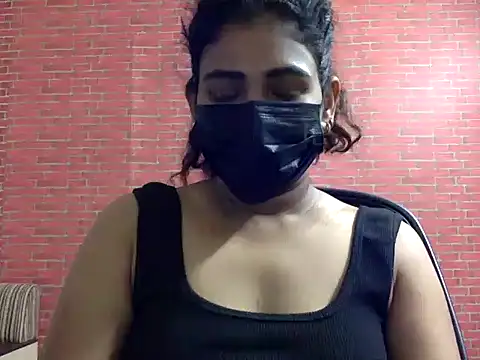 Nisha-moon online show from August 5, 6:49 am