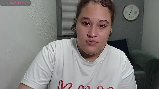 Snapshot of leilasosexy chatting on July 16, 12:22 pm leilasosexy online show from July 16, 12:22 pm