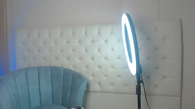 Snapshot of alexa___11 chatting on July 8, 12:42 pm alexa 11 online show from July 8, 12:42 pm