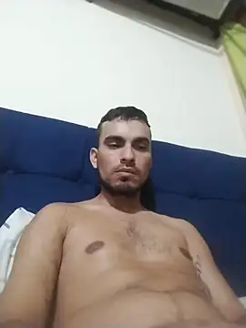 Snapshot of Killiam_boy chatting on July 15, 3:01 am Killiam boy online show from July 15, 3:01 am