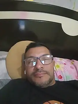 Snapshot of RIchar05 chatting on June 7, 2:16 am RIchar05 online show from June 7, 2:16 am