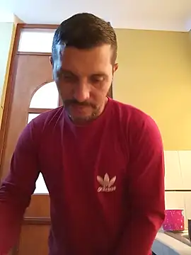 Snapshot of RIchar05 chatting on June 11, 4:49 pm RIchar05 online show from June 11, 4:49 pm