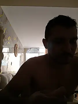 Snapshot of RIchar05 chatting on June 25, 7:40 pm RIchar05 online show from June 25, 7:40 pm