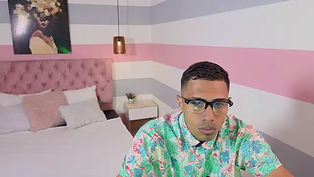theo steel  online show from June 6, 1:27 pm