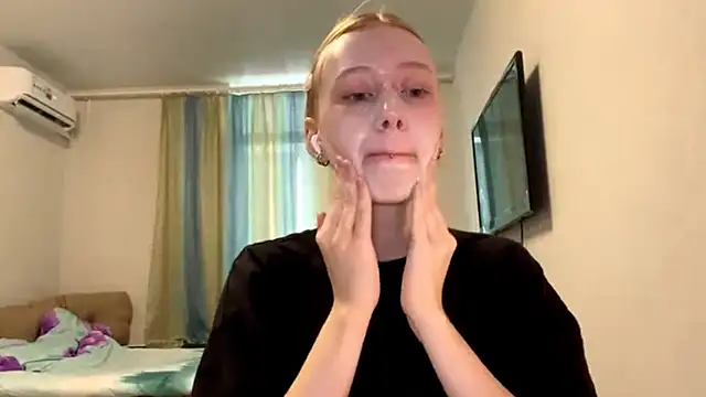 BossedFrog online show from July 18, 12:42 pm
