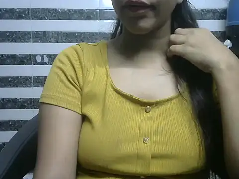 Snapshot of sexy-moniee chatting on June 17, 11:27 pm sexy-moniee online show from June 17, 11:27 pm
