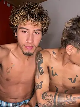 Dittoandpayton online show from July 8, 7:02 am
