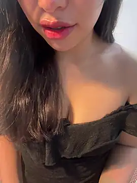 QuynhAnhhh sweet online show from June 29, 2:40 am