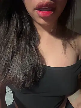 QuynhAnhhh sweet online show from June 29, 10:10 pm