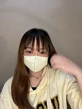 mayuyu mayuyu online show from June 14, 5:15 pm