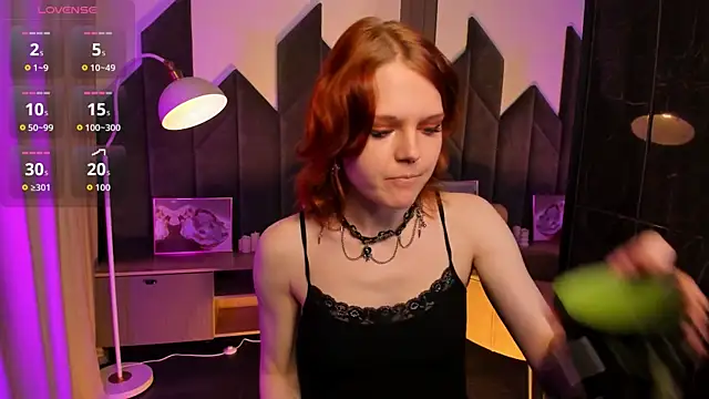 Snapshot of Goddess__Alice chatting on June 25, 1:15 pm Goddess Alice online show from June 25, 1:15 pm