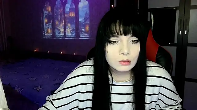 kawaiigothica online show from June 8, 5:35 pm