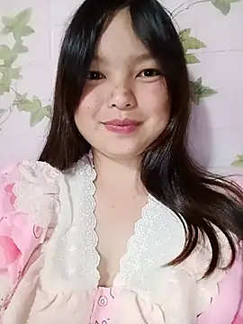 Linna-bae online show from June 30, 1:56 pm