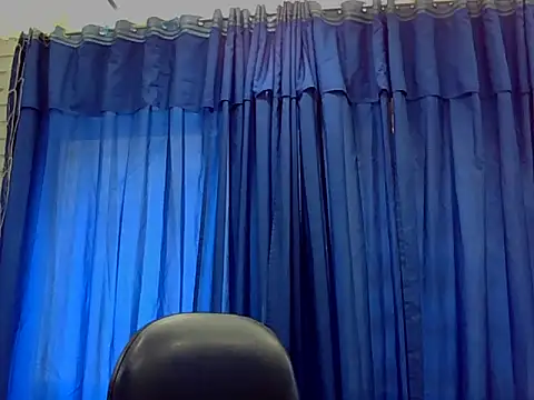 lucyli 25 online show from June 10, 12:59 pm
