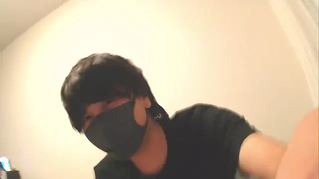 Natsu x  online show from July 22, 4:10 pm