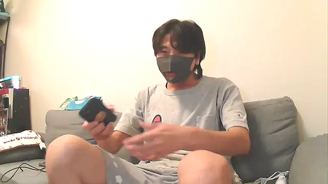 Natsu x  online show from August 4, 2:41 pm