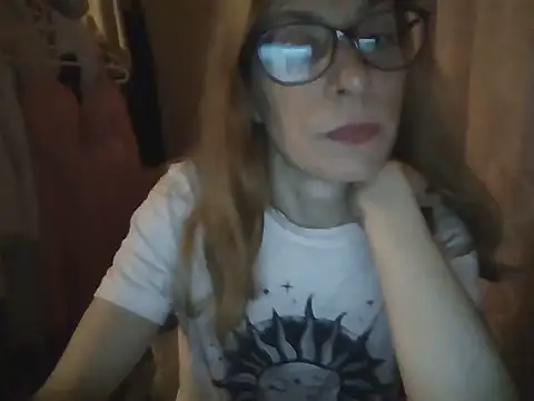 Aphrodity Roxx online show from June 20, 10:12 pm