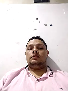 EnzoDesire online show from August 6, 8:27 am