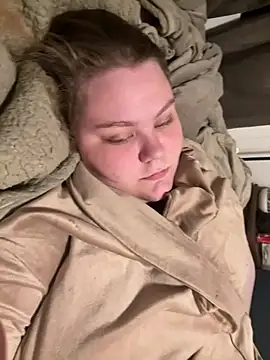chubbyqueenbb online show from June 10, 11:13 pm