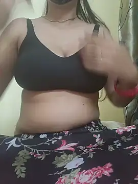 Snapshot of Romantic_riya_06 chatting on July 11, 5:54 am Romantic riya 06 online show from July 11, 5:54 am