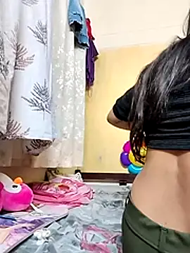 Snapshot of Romantic_riya_06 chatting on July 17, 5:51 pm Romantic riya 06 online show from July 17, 5:51 pm