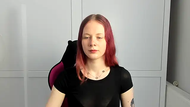 Snapshot of Skylar_spring chatting on July 1, 6:15 am Skylar spring online show from July 1, 6:15 am