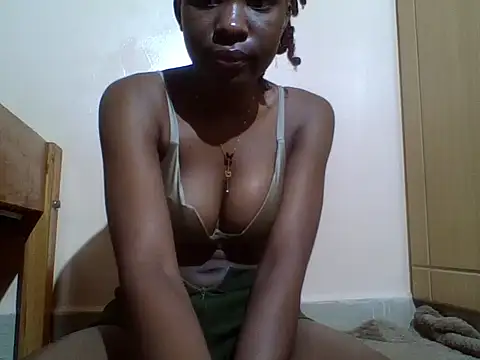 EbonyJuly online show from June 23, 7:17 am