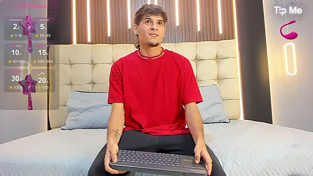 Zack23   online show from July 2, 3:17 am