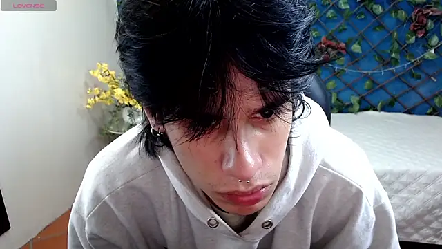 Snapshot of wayath1 chatting on July 13, 11:13 am wayath1 online show from July 13, 11:13 am