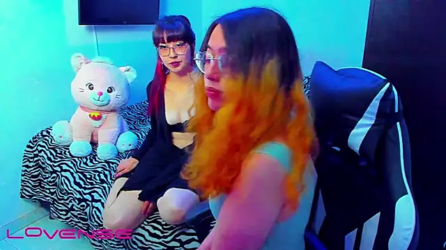 Snapshot of raven_kitty chatting on June 10, 4:12 am raven kitty online show from June 10, 4:12 am