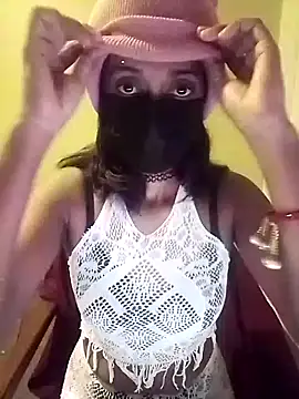 queen shelly online show from August 4, 5:48 pm