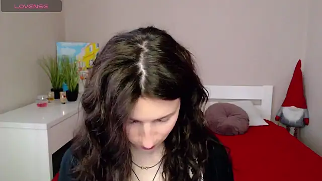 Snapshot of LilithRivi chatting on June 14, 2:52 pm LilithRivi online show from June 14, 2:52 pm