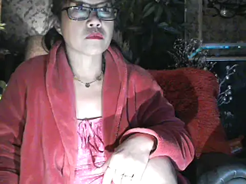 Snapshot of Hornygirltheone chatting on March 12, 1:25 am Hornygirltheone online show from March 12, 1:25 am