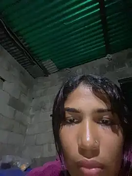 Snapshot of nina20xxxx chatting on June 12, 2:21 am nina20xxxx online show from June 12, 2:21 am